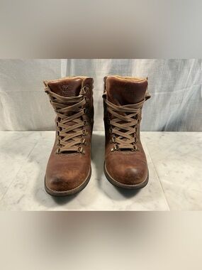 Kodiak Womens 5” “Surrey” Brown Leather Lace-Up Outdoor Boots Size 6w
